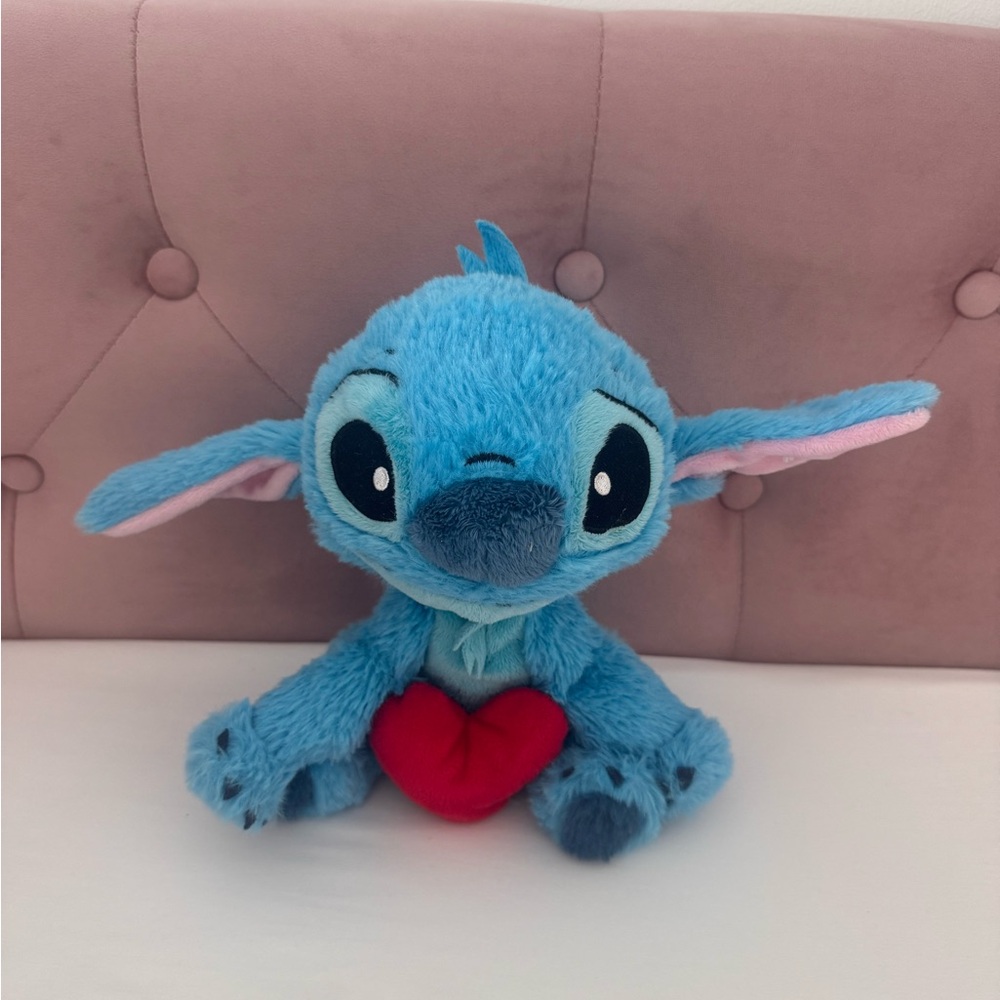 Blue Plush Alien Holding Red Heart - Kids Toy